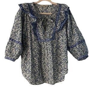 LOFT Blue and White Floral Blouse 204